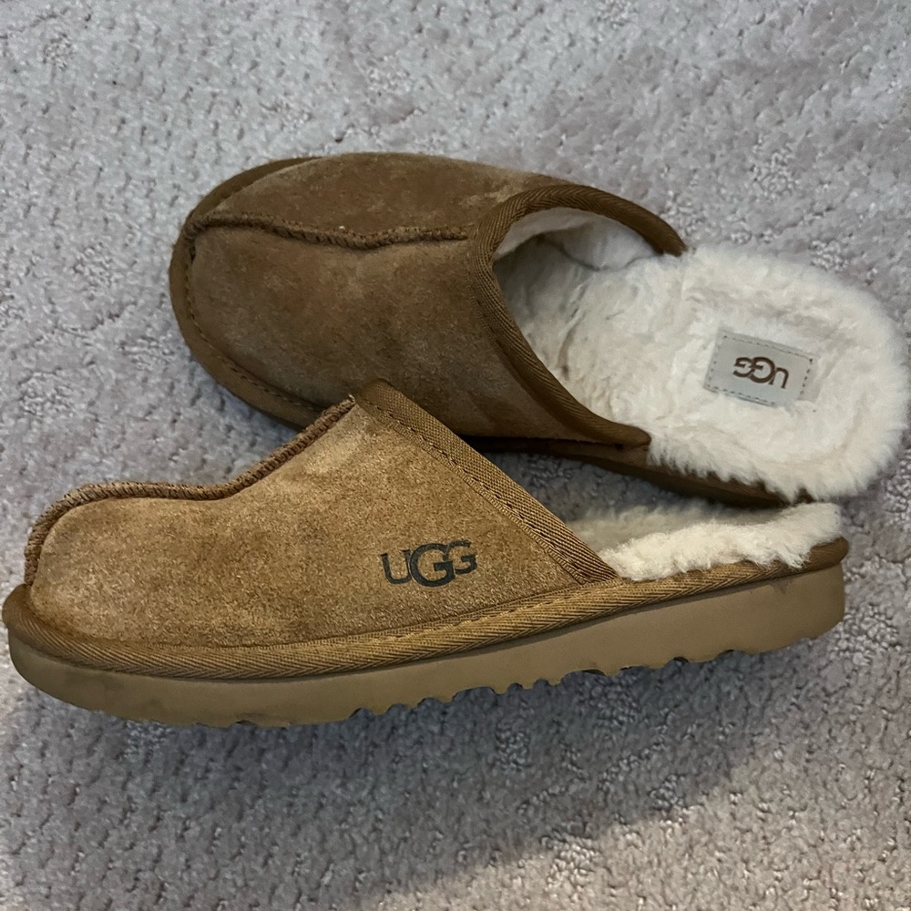 Kids Ugg Slippers Size 3
